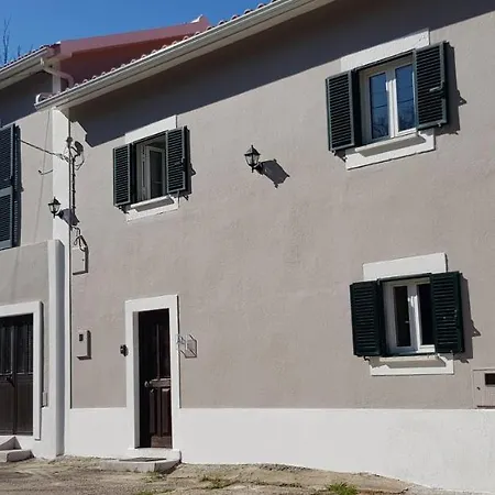 Al - Haoleguesthouse * Sobral de Monte Agraco