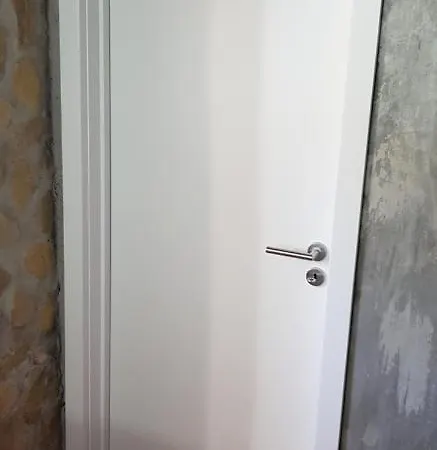 Al - Haoleguesthouse