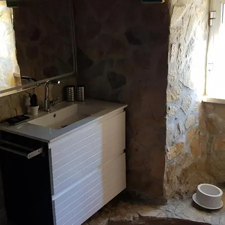 Al - Haoleguesthouse * Sobral de Monte Agraco